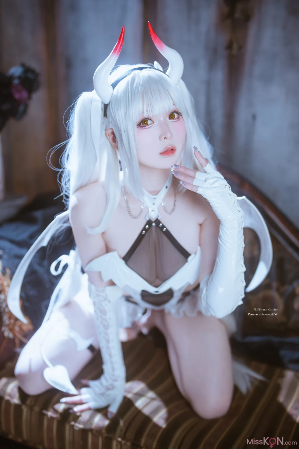 Coser@霜月shimo: Blanc Demon (21 photos)