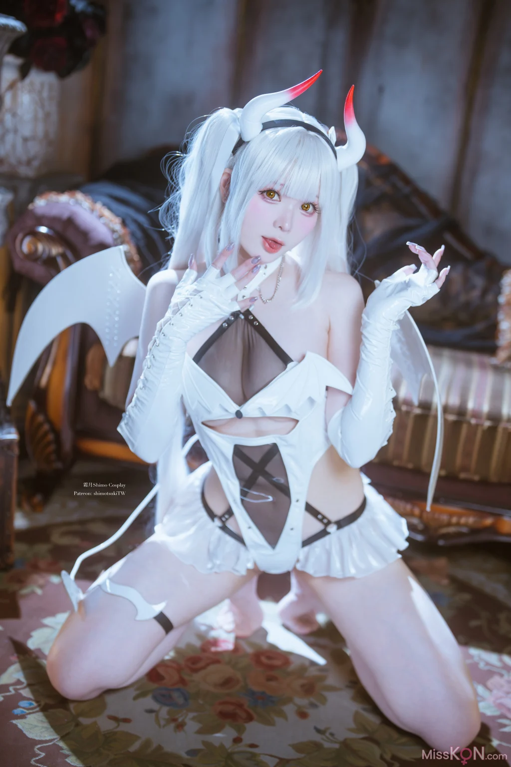 Coser@霜月shimo: Blanc Demon (21 photos)