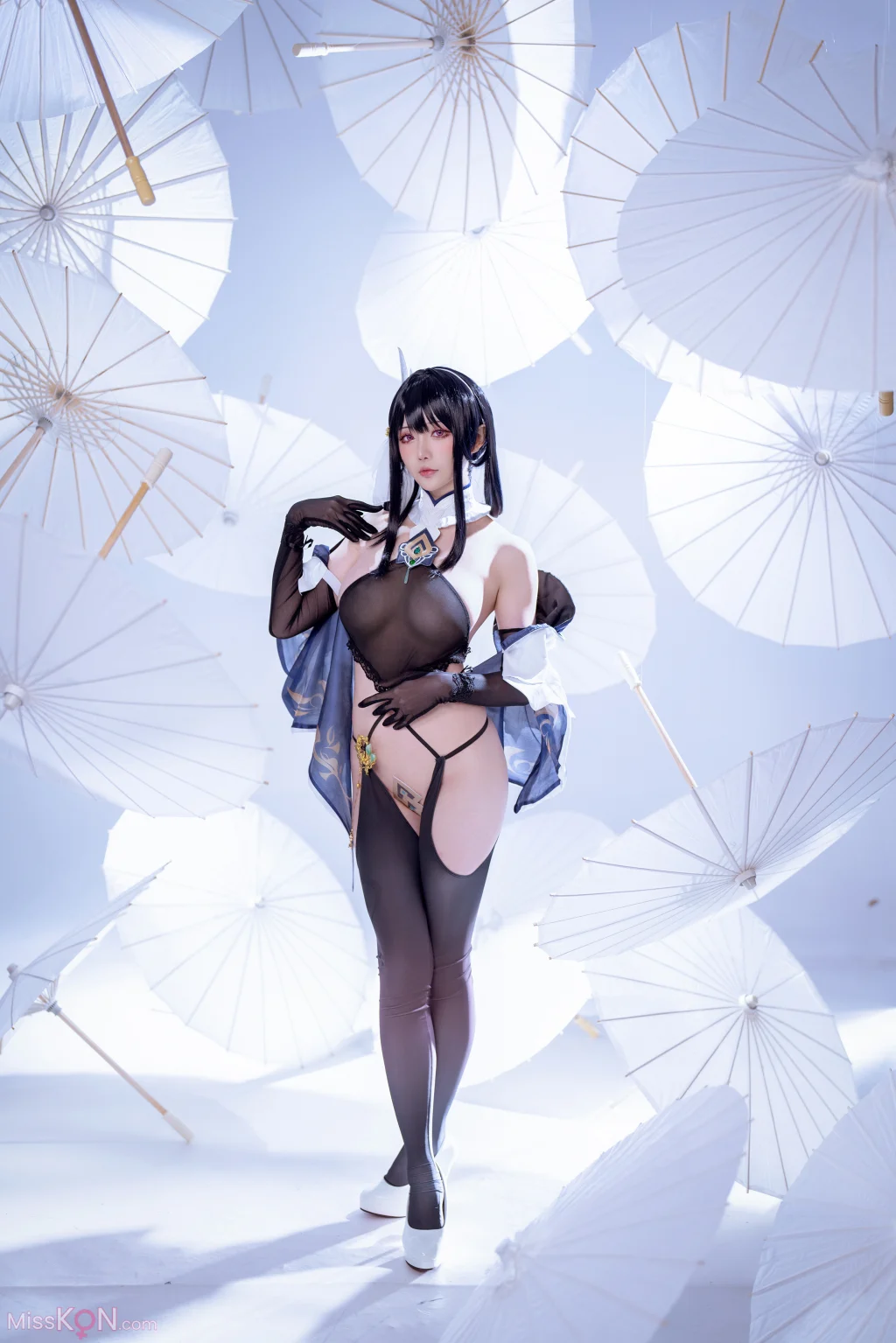 Coser@星之迟迟Hoshilily: 碧蓝航线 镇海改 (44 photos)