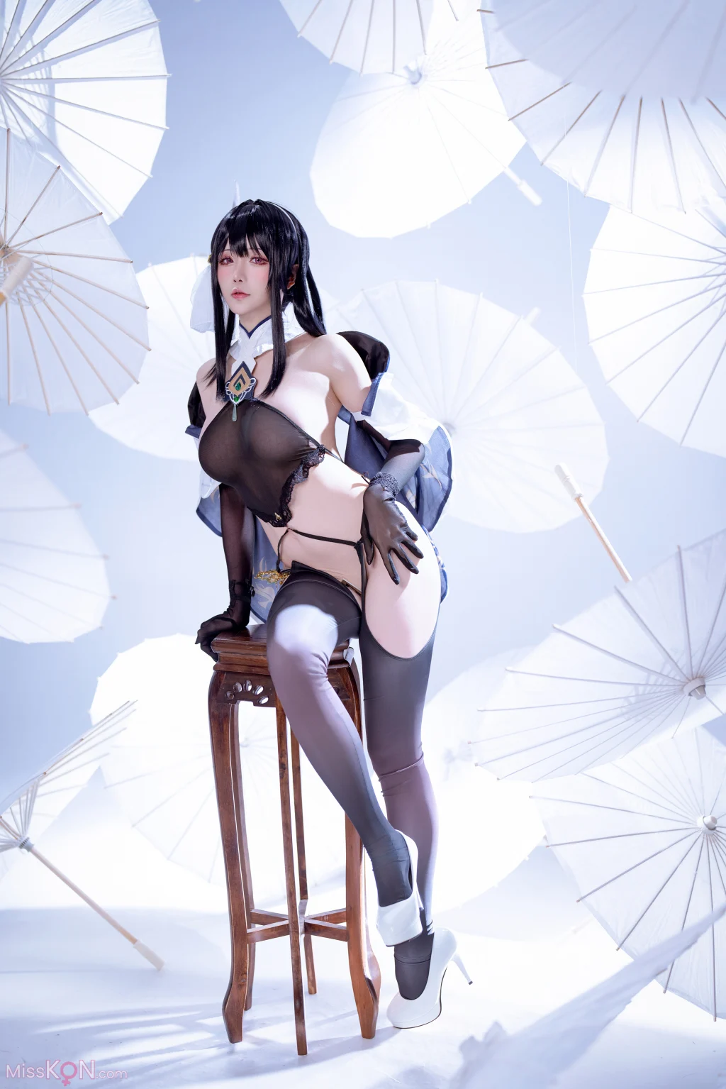 Coser@星之迟迟Hoshilily: 碧蓝航线 镇海改 (44 photos)