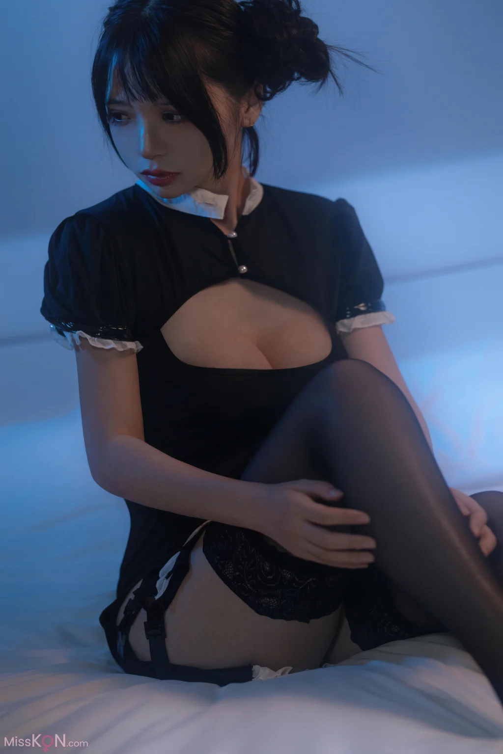 Coser@疯猫ss: 黑色护士 (40 photos)