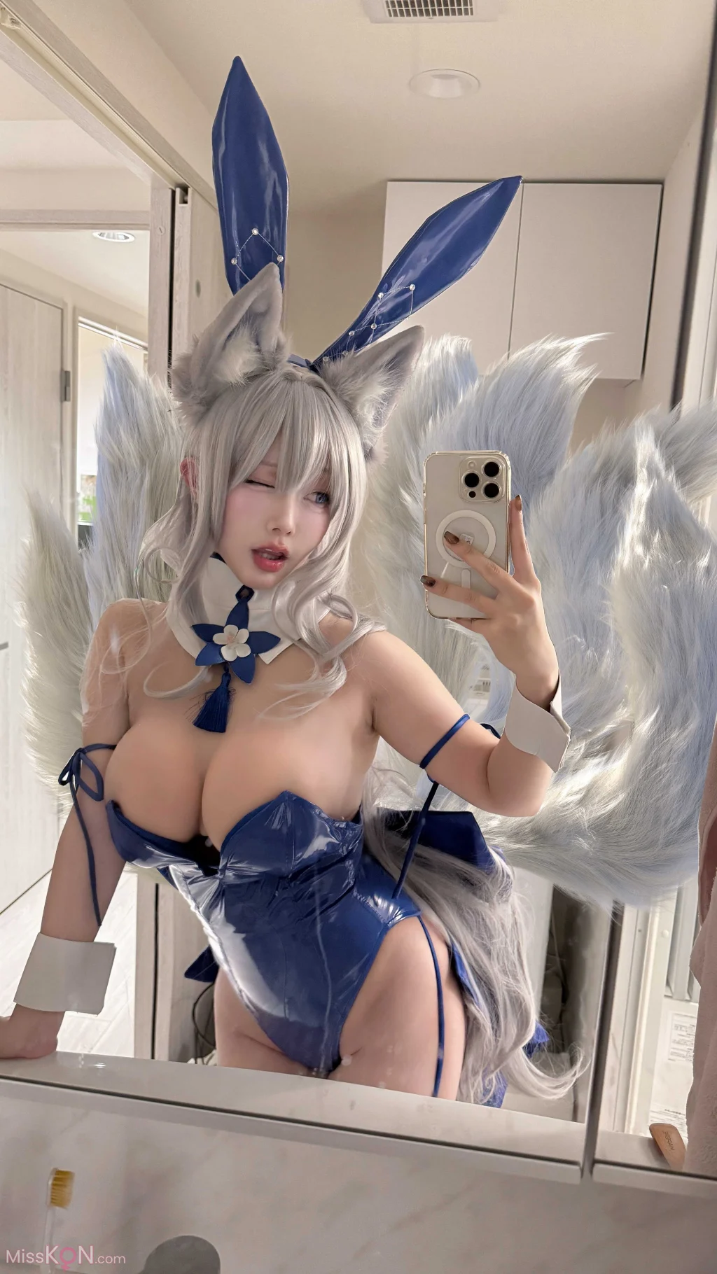 Coser@切切Celia: 碧蓝航线 信浓兔女郎自拍 (16 photos + 3 videos) – Page 2