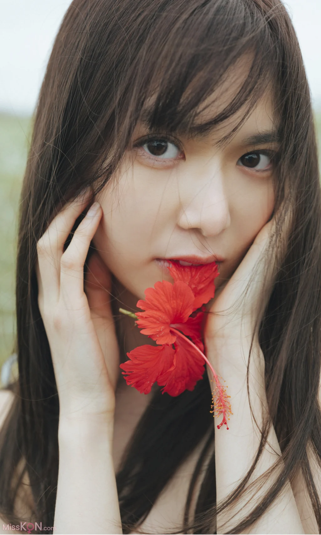 [JP] Riko Matsudaira (松平璃子): 【週プレ プラス！】アザーカットデジタル写真集 「バズる美脚、美尻。～prologue～」 (38 photos) – Page 2