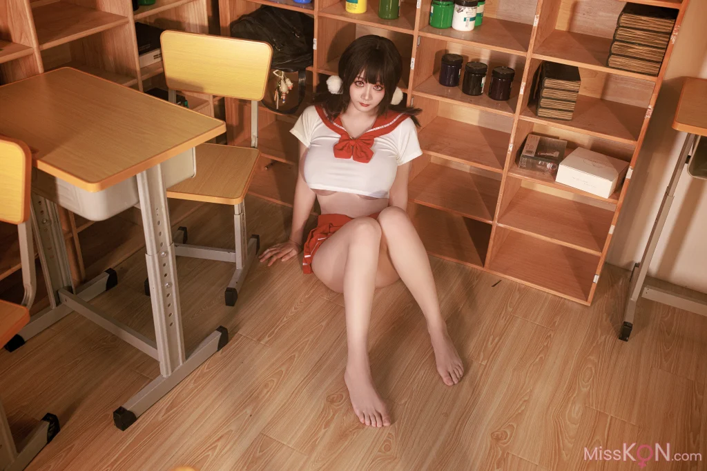 Coser@阿雪雪: 课间小憩 (83 photos + 3 videos)