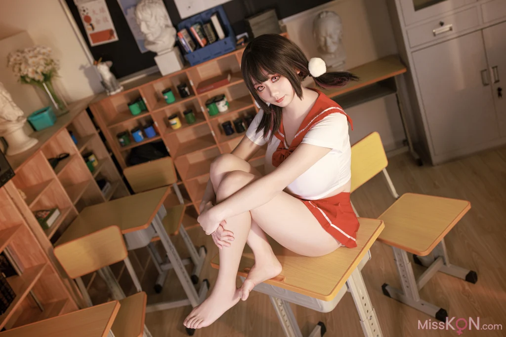 Coser@阿雪雪: 课间小憩 (83 photos + 3 videos) – Page 2