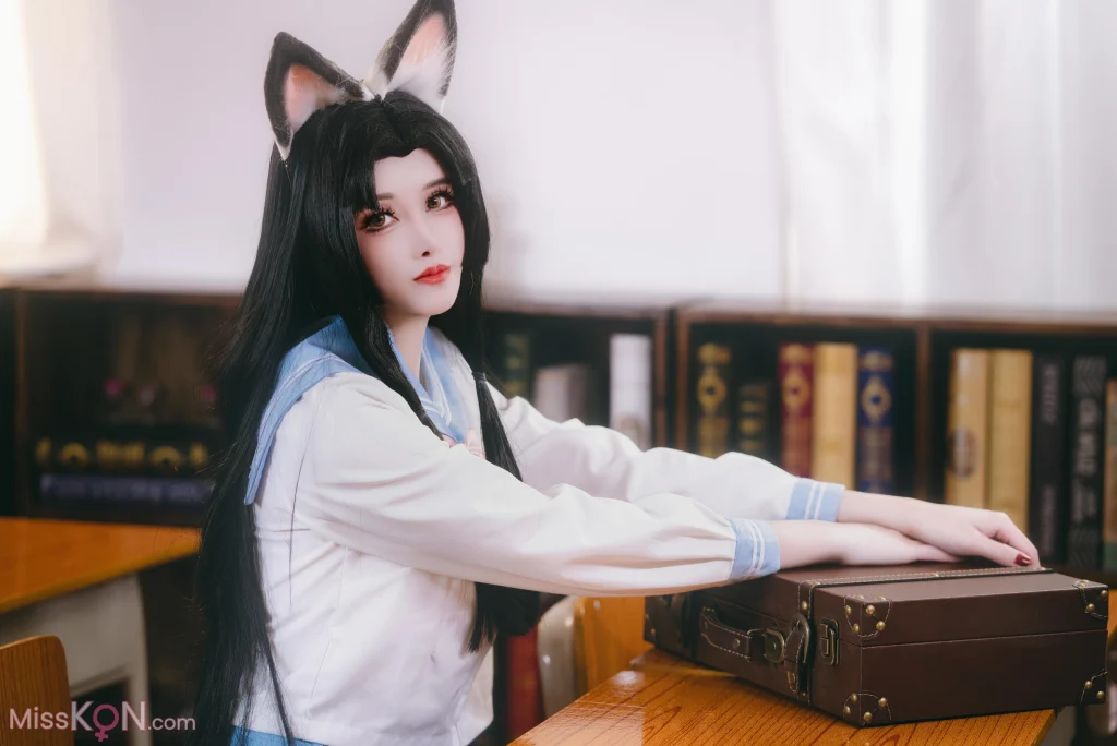 Coser@鹿八岁: 给胡桃的小小惩罚 (66 photos + 1 video)