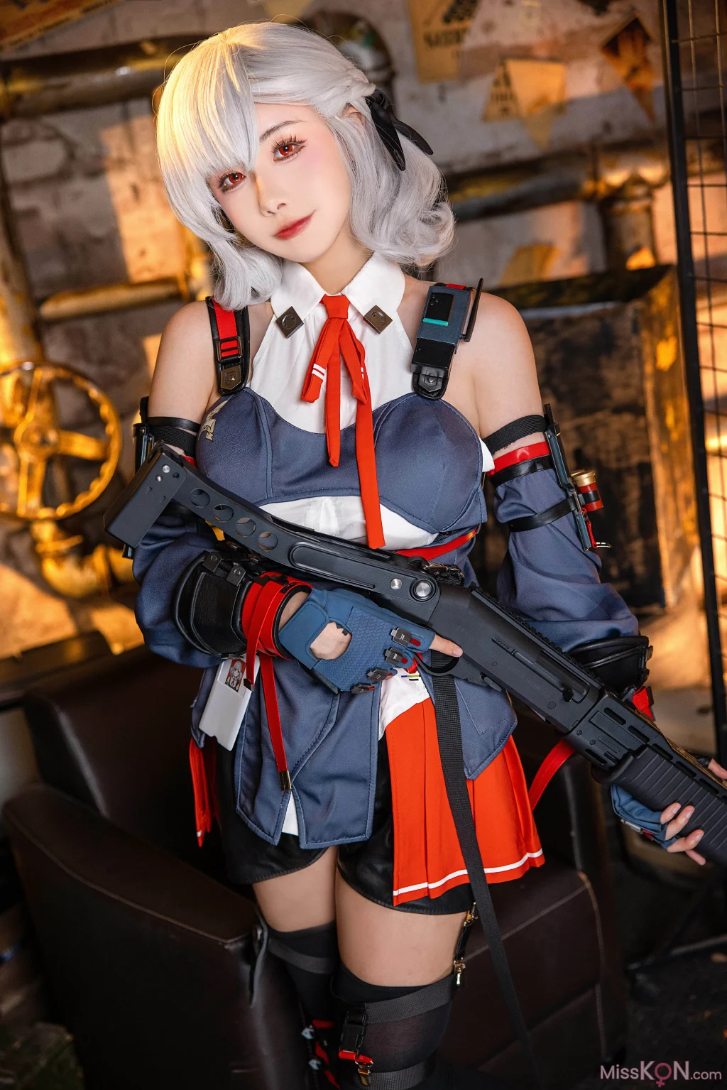 Coser@Momoko葵葵: 塞布丽娜 (9 photos)