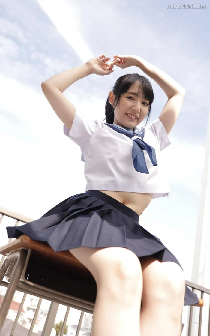 [JP] Ai Kawana (河奈亜依): あの頃、制服美少女と。 (165 photos)