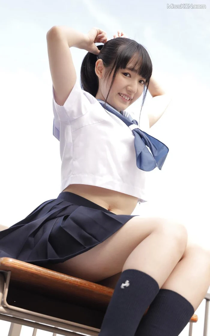 [JP] Ai Kawana (河奈亜依): あの頃、制服美少女と。 (165 photos)