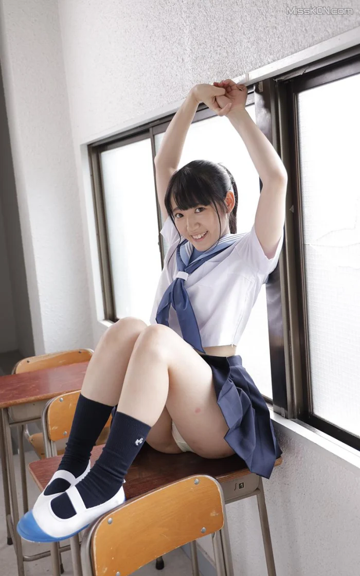 [JP] Ai Kawana (河奈亜依): あの頃、制服美少女と。 (165 photos)