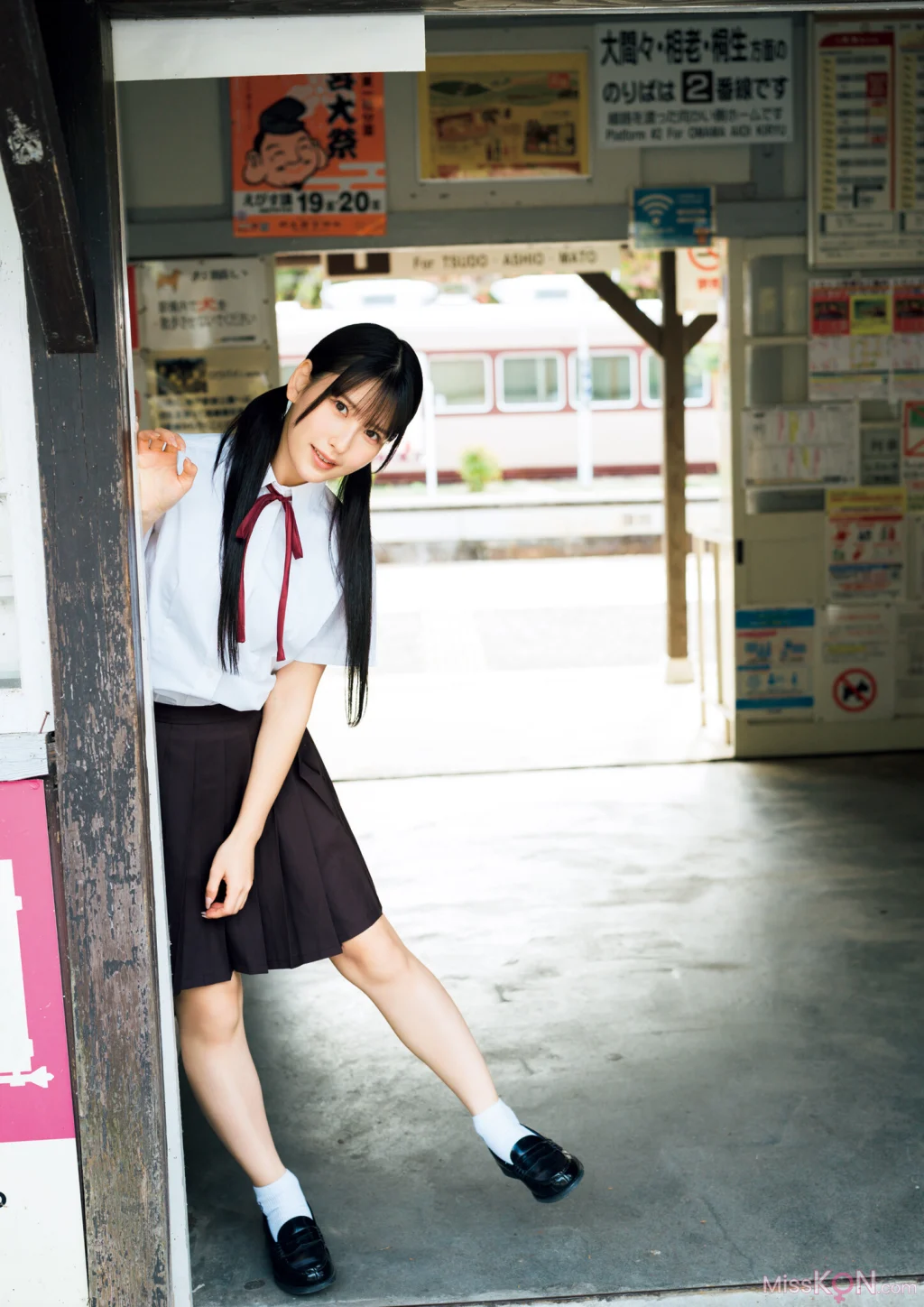 [JP] Anri Morishima (森嶋あんり): 1st写真集 あんちゅ (133 photos)