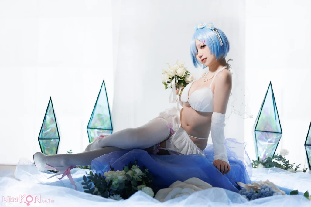 Coser@樱落酱w: 从零开始的异世界生活 蕾姆花嫁 (25 photos)