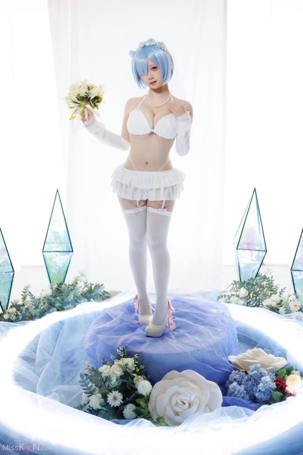 Coser@樱落酱w: 从零开始的异世界生活 蕾姆花嫁 (25 photos)