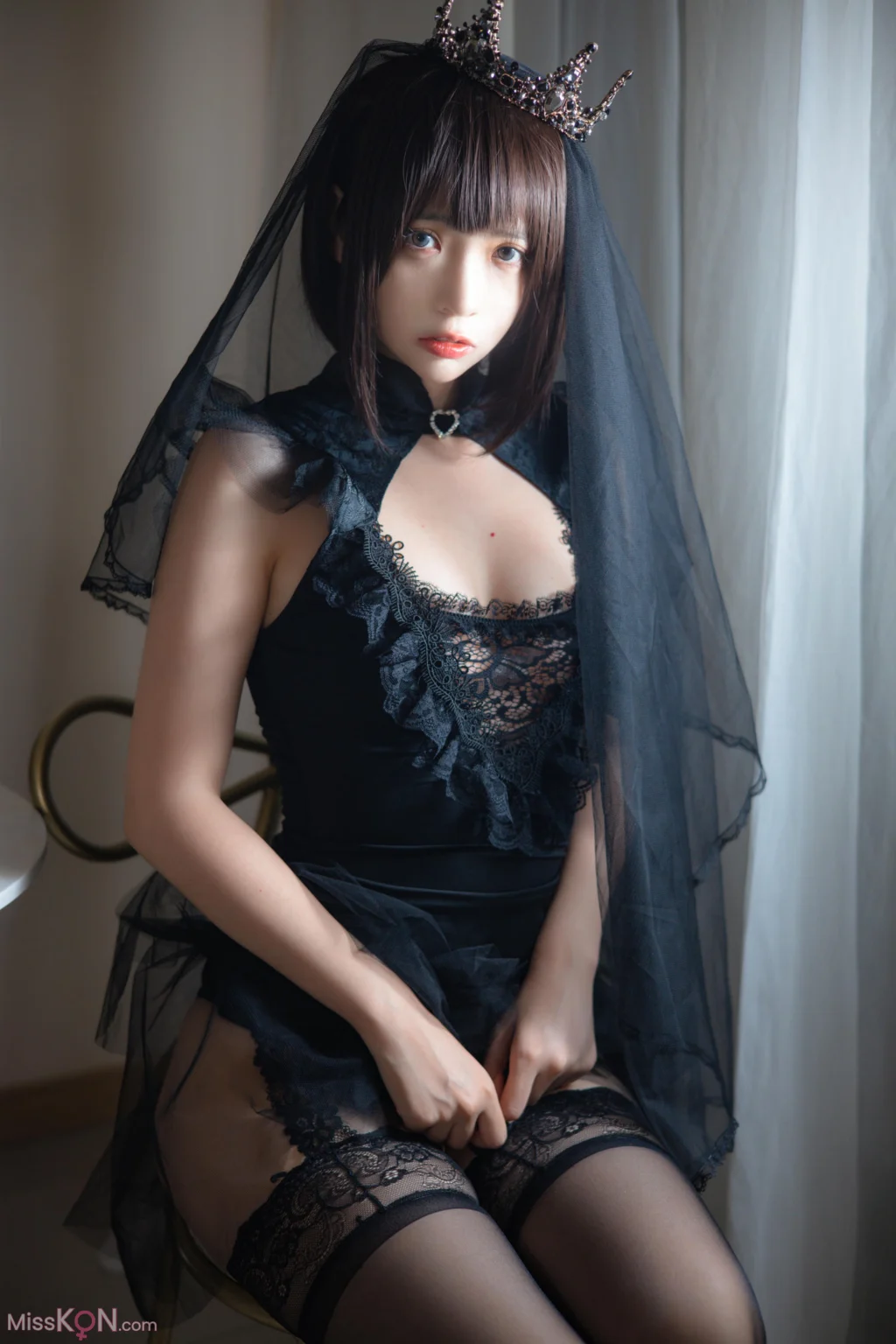 Coser@疯猫ss: 黑色婚纱 (40 photos)