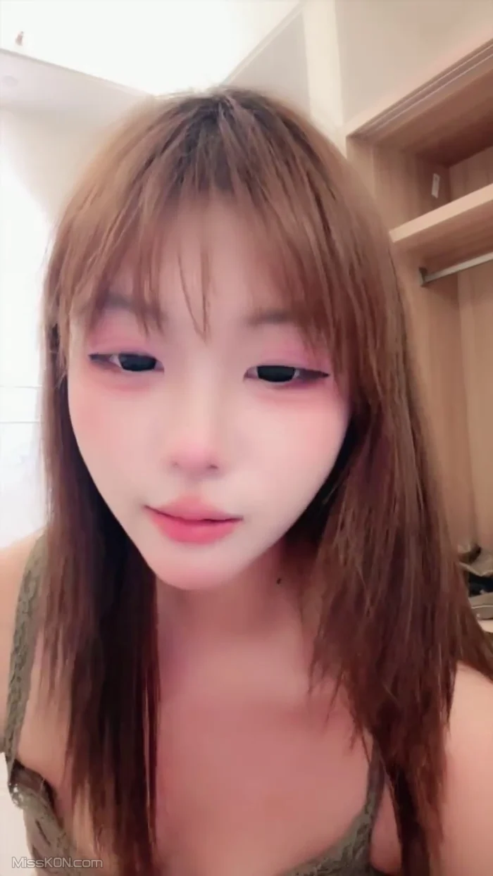 [OtherXXX] 芭比: 极品校花 酒店约网友无套大秀 (35 photos + 4 videos) – Page 2