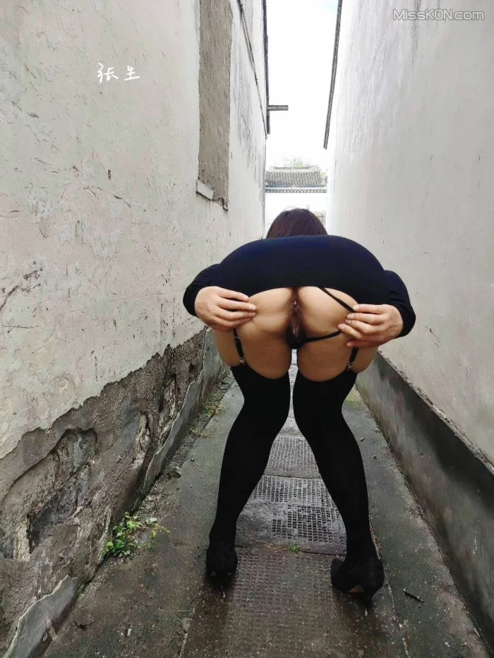 [OtherXXX] 张生: 淫妻大神分享娇妻 塞着跳蛋逛公园 (238 photos + 56 videos) – Page 3