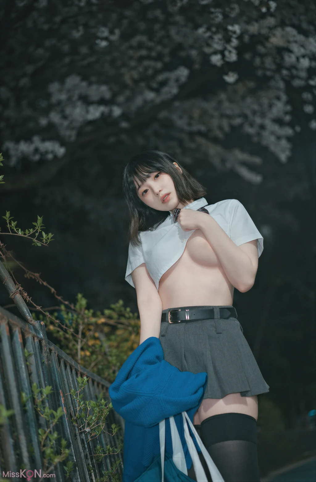 [AI Enhanced] DJAWA Photo: Bambi (밤비) – Midnight Cherry Blossom (44 photos) – Page 4