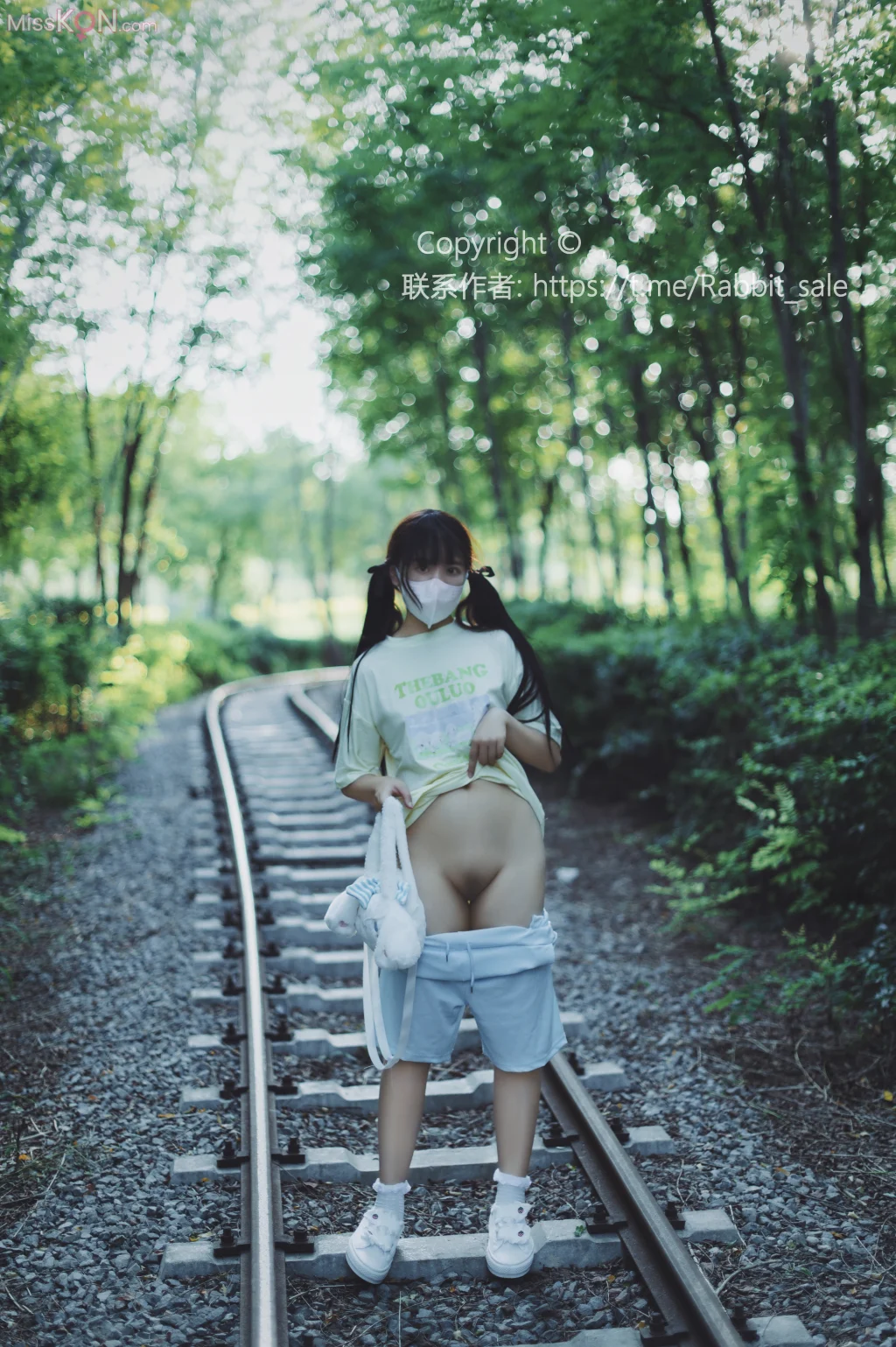 [Private Photoshoot] 爱喝奶茶的兔子: 泡沫之夏8K露出日记 (53 photos) – Page 2