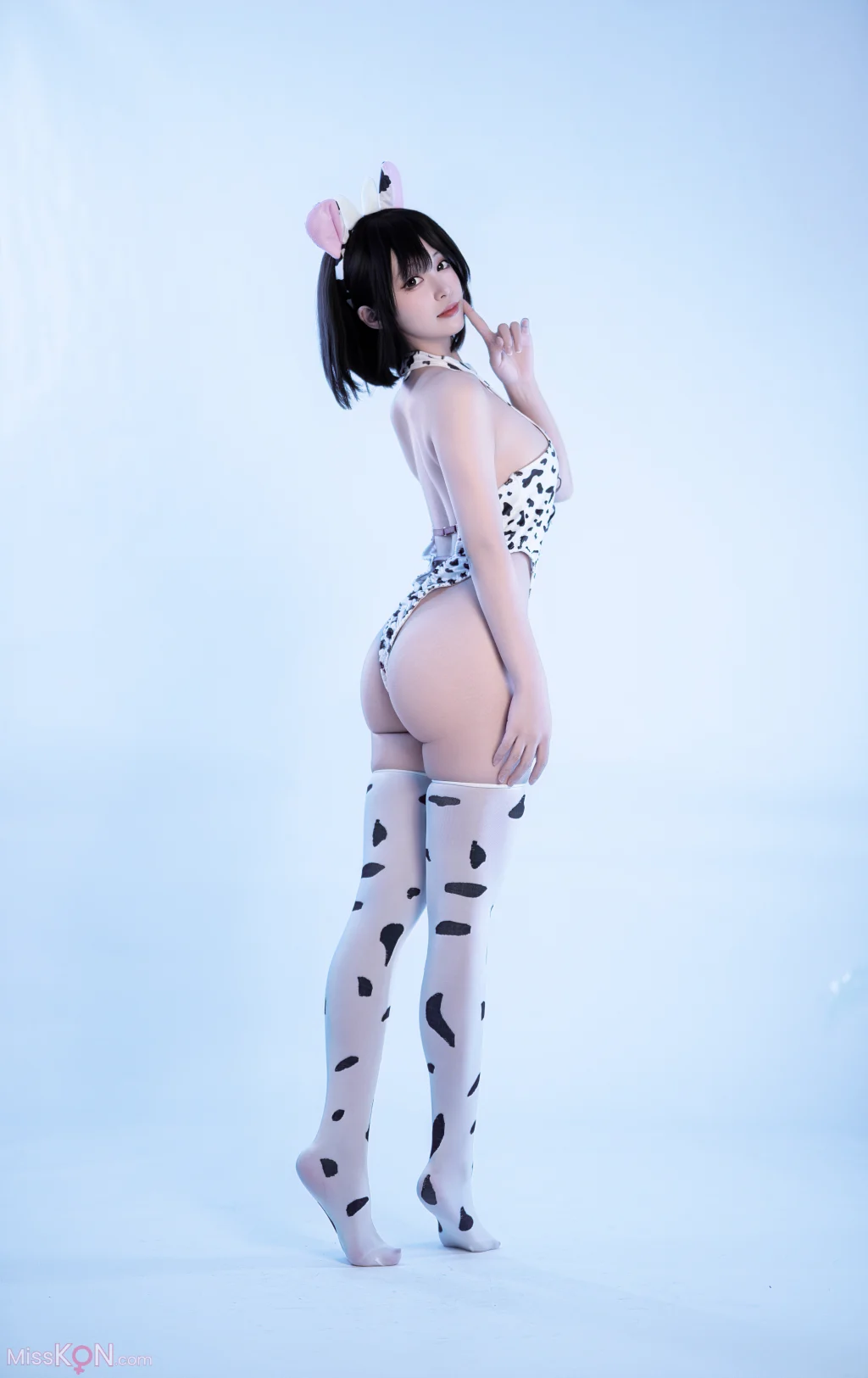 Coser@Bangni邦尼: 奶牛妹妹 (58 photos + 4 videos)