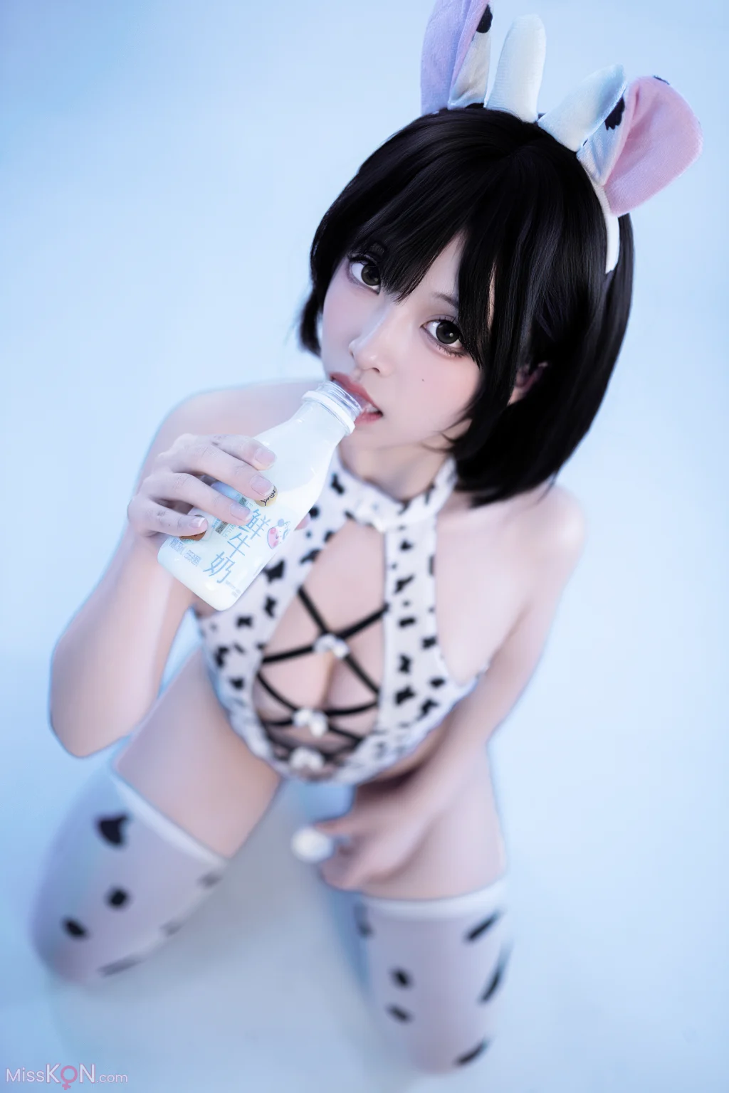 Coser@Bangni邦尼: 奶牛妹妹 (58 photos + 4 videos)