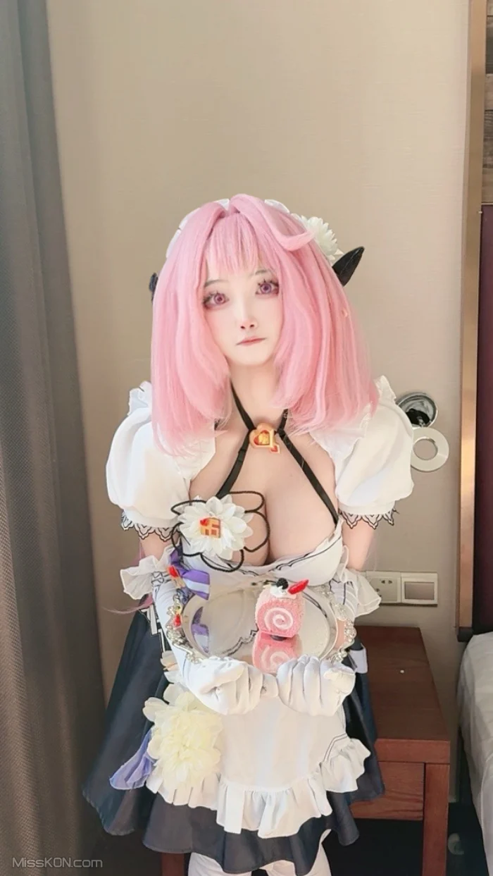 Coser@香草奶喵: 爱莉希雅女仆 (93 photos + 29 videos) – Page 2