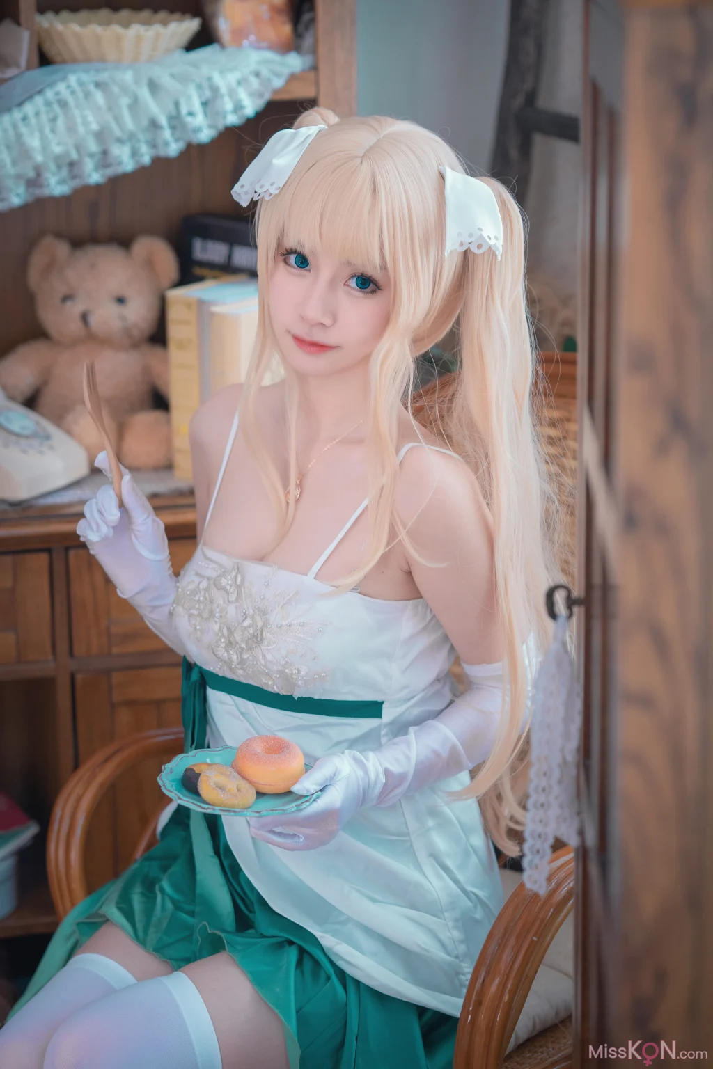 Coser@猫大人: 礼服26 (26 photos)