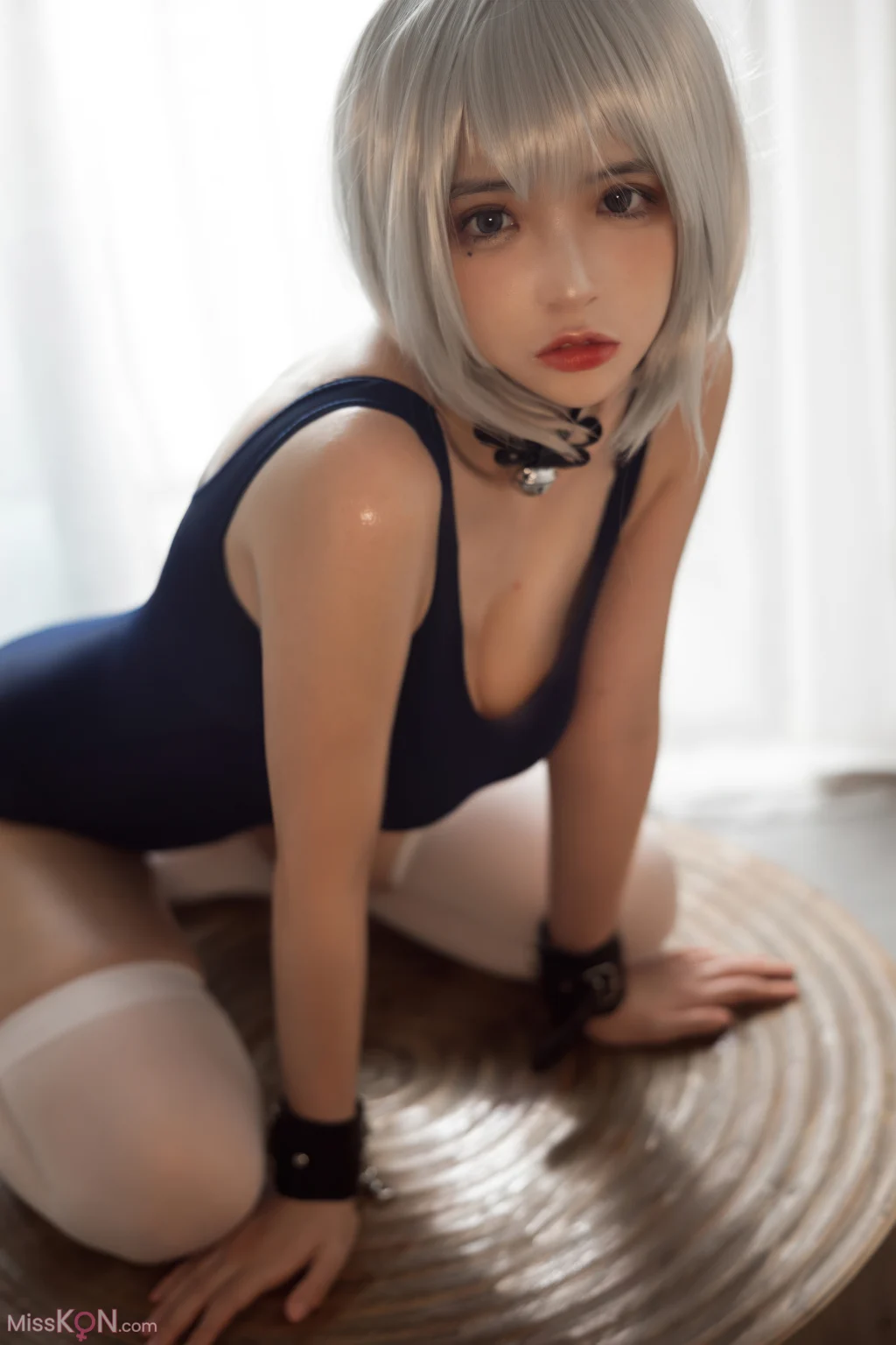 Coser@疯猫ss: 白发束缚死库水 (40 photos)
