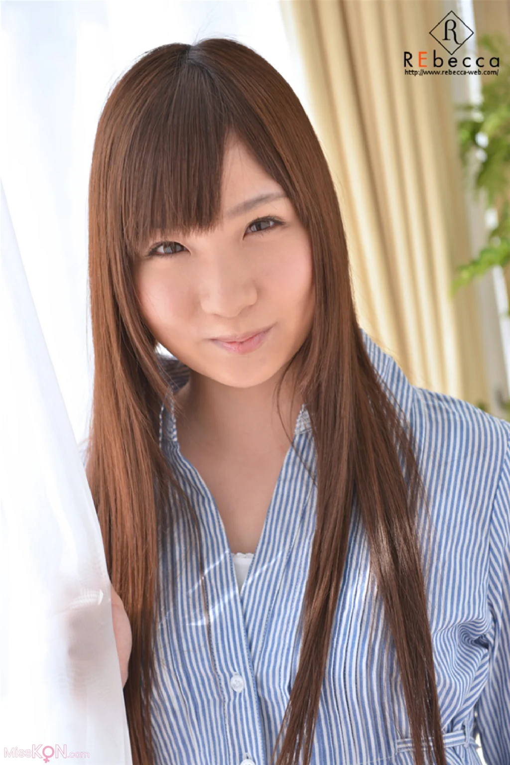 [JP] Hitomi Natsuki (夏来みあ): [REbecca] Mia コケティッシュ エンジェル・デジタル写真集 (60 photos)